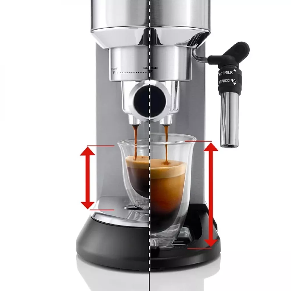 Рожковая кофеварка DeLonghi EC685.M