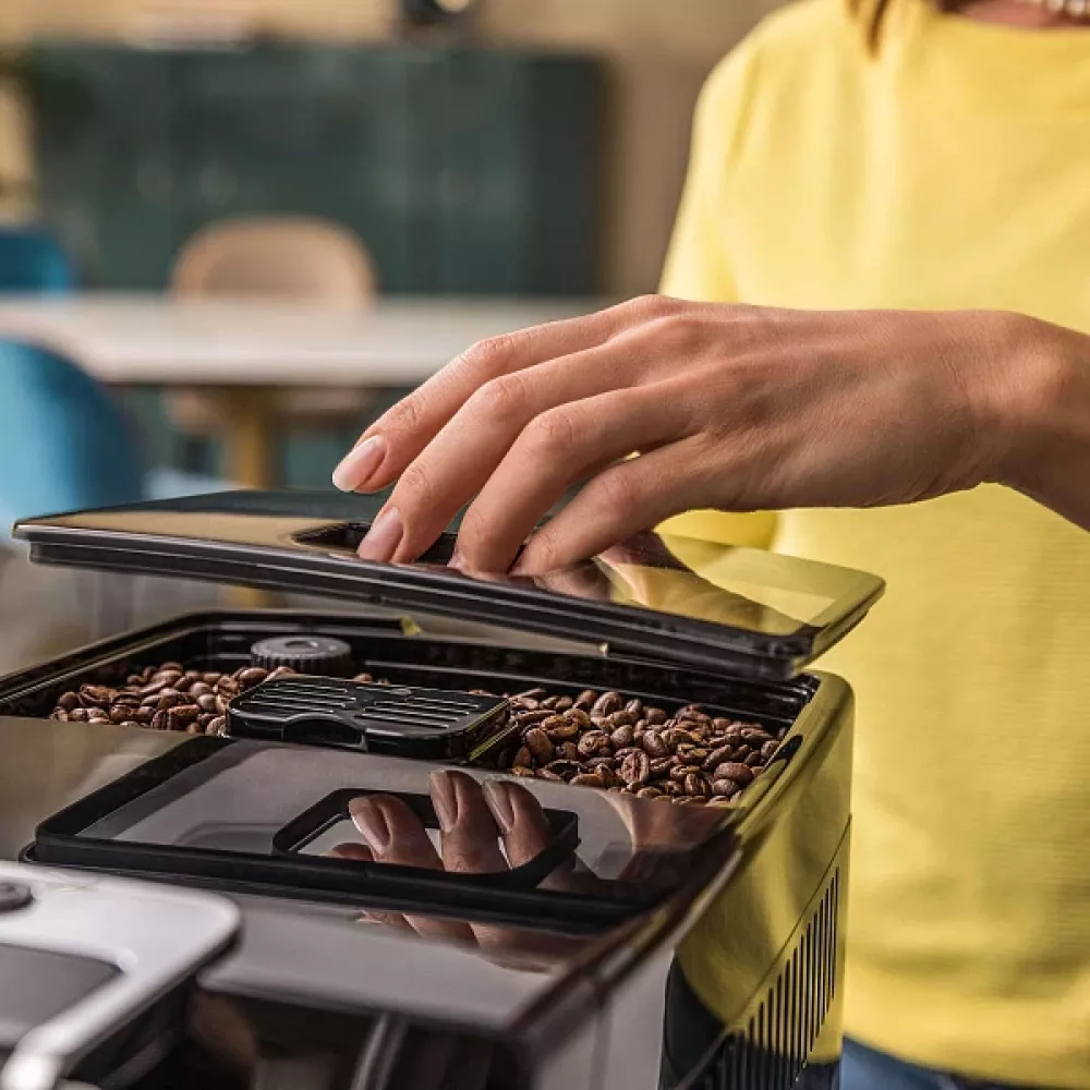 Кофемашина Delonghi ECAM350.50.B