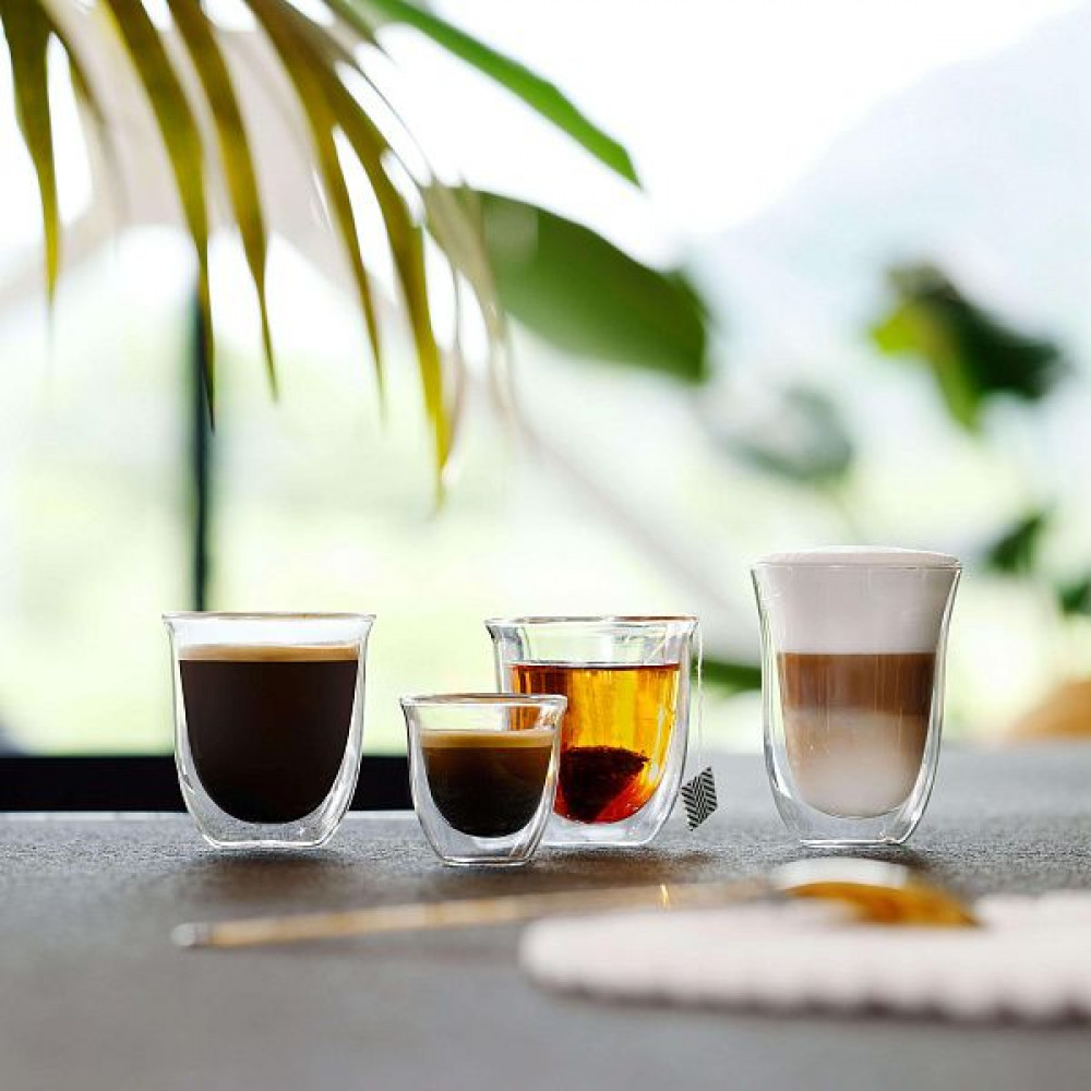 DeLonghi кофемашина ECAM220.61.W