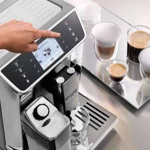 Кофемашина DeLonghi ECAM650.55.MS